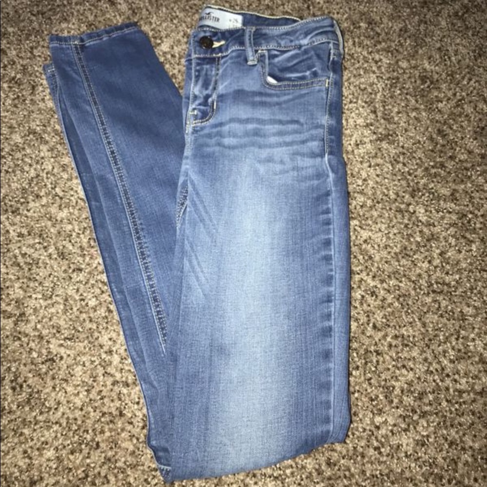 Hollister jeans